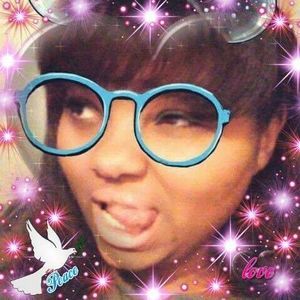 Meet your Posher, Liz